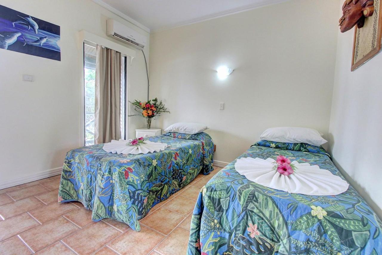 Gizo Hotel Kültér fotó